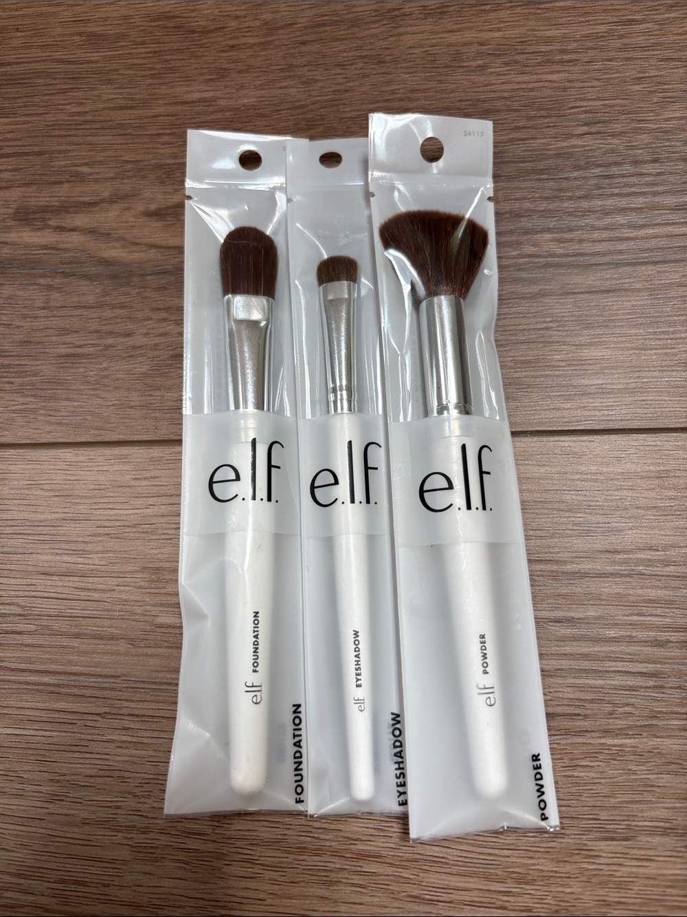 e.l.f. 3-Piece Makeup Brush Set - White Handles Eyeshadow Powder Foundation
